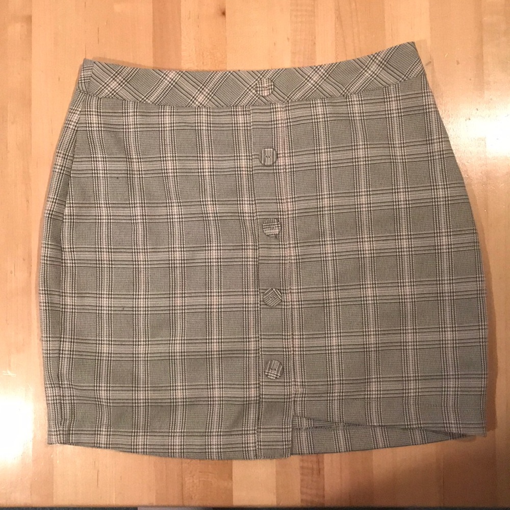 Women’s plaid mini skirt